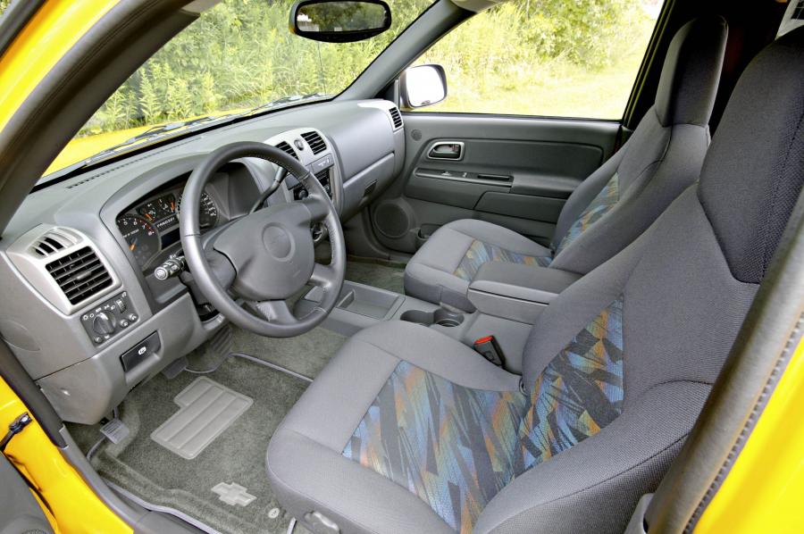  Chevrolet Colorado 2003 года  (фото 4 из 20)